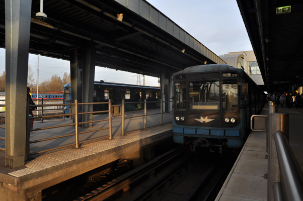 Budapest, M3 metró, Kőbánya-Kispest, bélyegkép