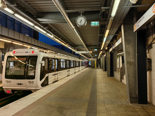 Budapest, M3 metró, Kőbánya-Kispest, bélyegkép