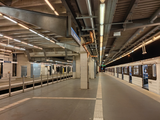 Budapest, M3 metró, Kőbánya-Kispest, bélyegkép