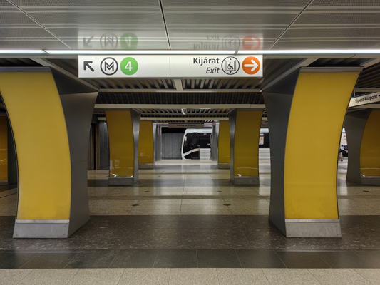 Budapest, M3 metró, Kálvin tér, M3-M4 metró, átszállás, bélyegkép