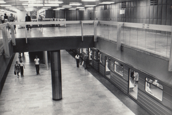 Budapest, M3 metró, Lehel tér, bélyegkép