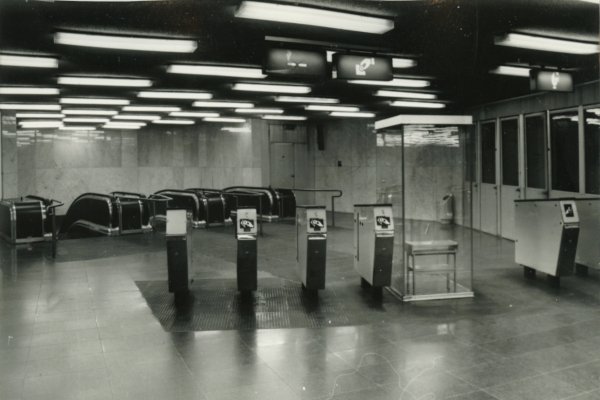 Budapest, M3 metró, Ferenciek tere, bélyegkép