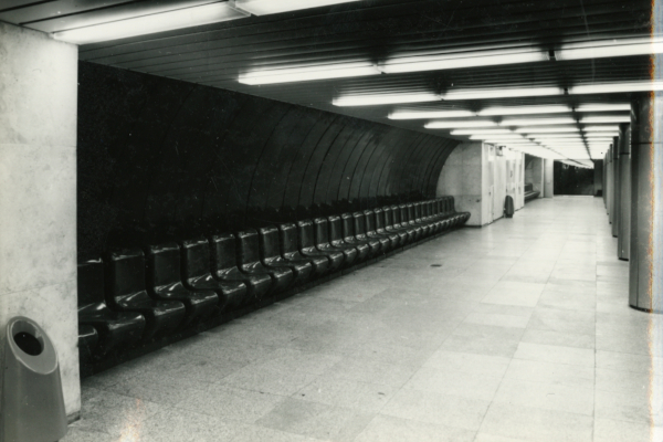 Budapest, M3 metró, Kálvin tér, bélyegkép