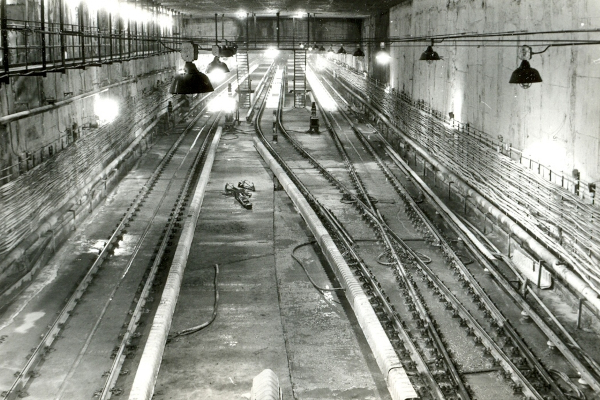 Budapest, M3 metró, Nagyvárad tér, bélyegkép