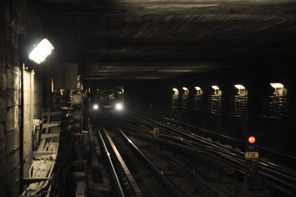 Budapest, M3 metró, Újpest-központ, bélyegkép