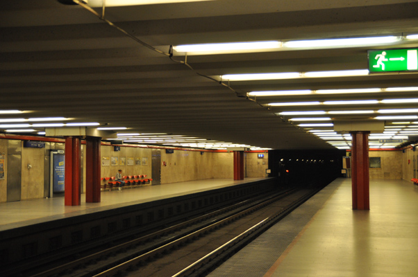 Budapest, M3 metró, Göncz Árpád városközpont, bélyegkép