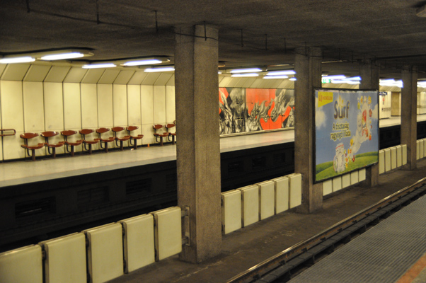 Budapest, M3 metró, Dózsa György út, bélyegkép