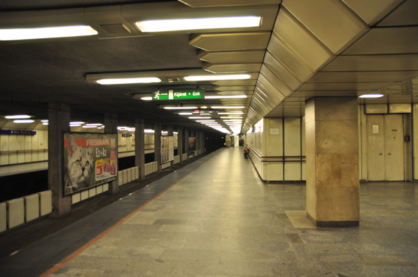 Budapest, M3 metró, Dózsa György út, bélyegkép