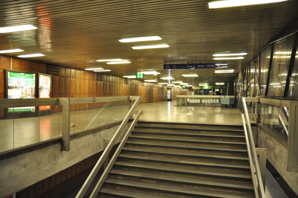 Budapest, M3 metró, Lehel tér, bélyegkép