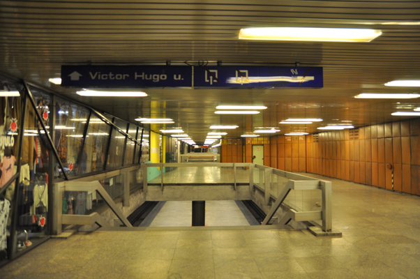 Budapest, M3 metró, Lehel tér, bélyegkép