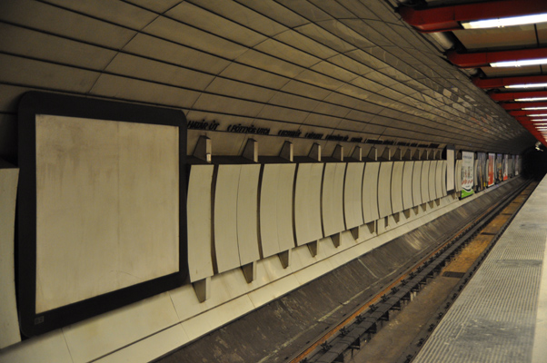 Budapest, M3 metró, Nyugati pályaudvar, bélyegkép