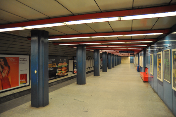 Budapest, M3 metró, Nyugati pályaudvar, bélyegkép