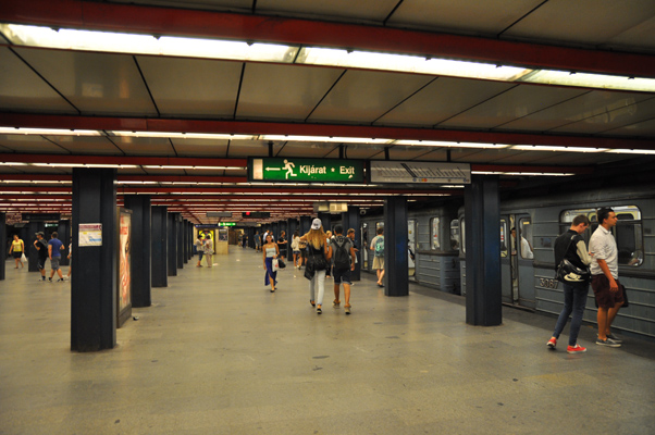 Budapest, M3 metró, Nyugati pályaudvar, bélyegkép