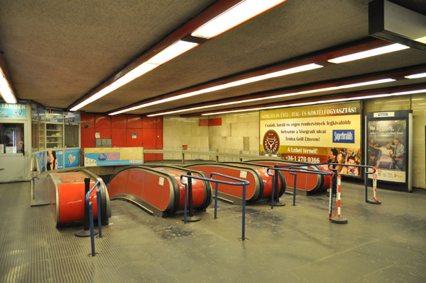 Budapest, M3 metró, Nyugati pályaudvar, bélyegkép