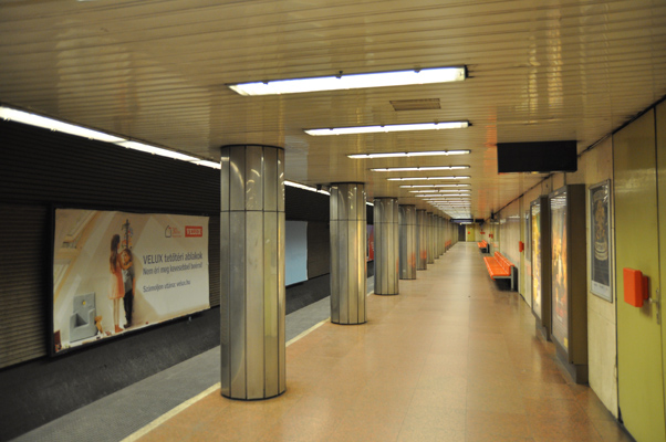 Budapest, M3 metró, Arany János utca, bélyegkép