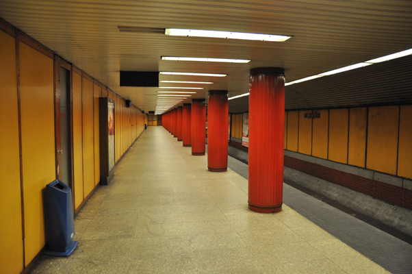 Budapest, M3 metró, Semmelweis Klinikák, bélyegkép