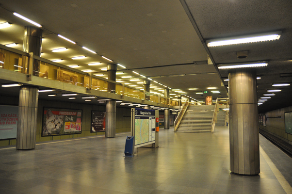 Budapest, M3 metró, Nagyvárad tér, bélyegkép