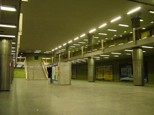 Budapest, M3 metró, Nagyvárad tér, bélyegkép