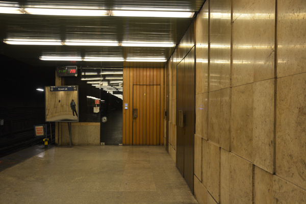 Budapest, M3 metró, Ecseri út, bélyegkép