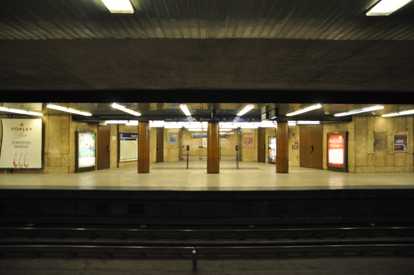 Budapest, M3 metró, Ecseri út, bélyegkép