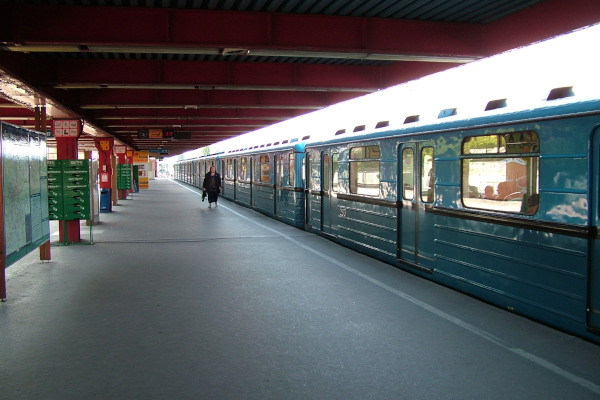 Budapest, M3 metró, Kőbánya-Kispest, bélyegkép
