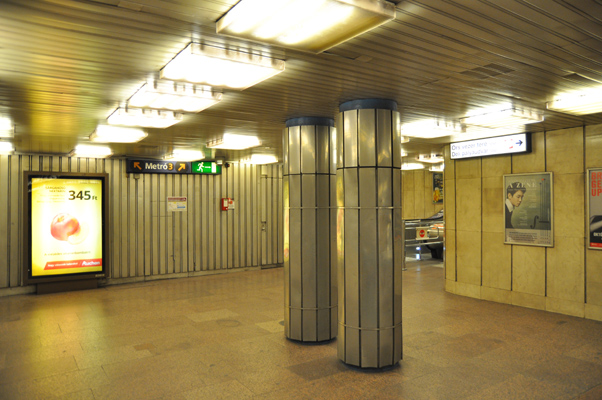 Budapest, M3 metró, Deák Ferenc tér, M2-M3 metró, átszállás, bélyegkép