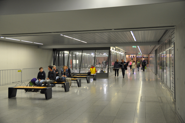 Budapest, M4 metró, Kelenföld vasútállomás, bélyegkép