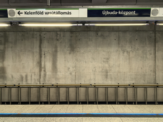 Budapest, M4 metró, Újbuda-központ, bélyegkép