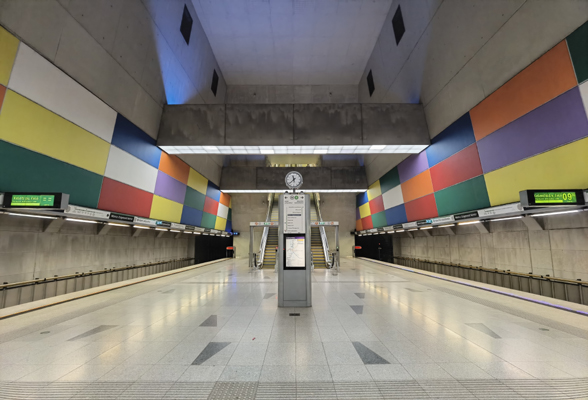 Budapest, M4 metró, Móricz Zsigmond körtér, bélyegkép