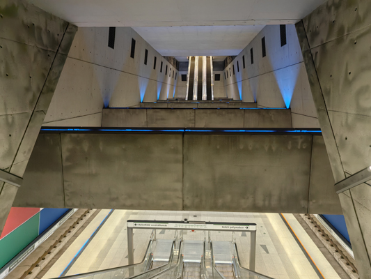 Budapest, M4 metró, Móricz Zsigmond körtér, bélyegkép