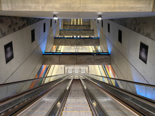 Budapest, M4 metró, Móricz Zsigmond körtér, bélyegkép