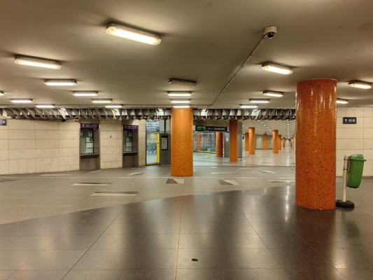 Budapest, M4 metró, Móricz Zsigmond körtér, bélyegkép