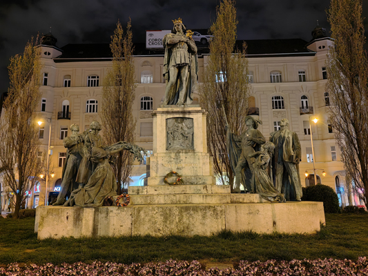 Budapest, M4 metró, Móricz Zsigmond körtér, bélyegkép