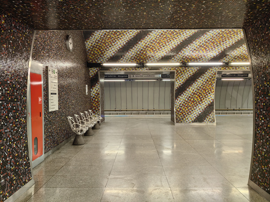 Budapest, M4 metró, Szent Gellért tér - Műegyetem, bélyegkép