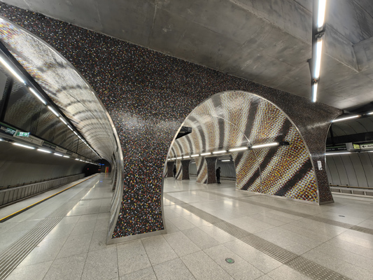 Budapest, M4 metró, Szent Gellért tér - Műegyetem, bélyegkép