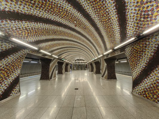 Budapest, M4 metró, Szent Gellért tér - Műegyetem, bélyegkép