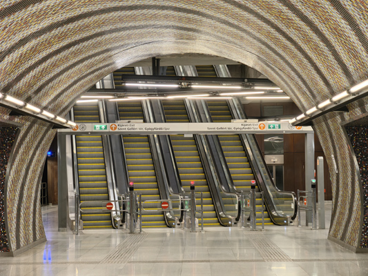 Budapest, M4 metró, Szent Gellért tér - Műegyetem, bélyegkép