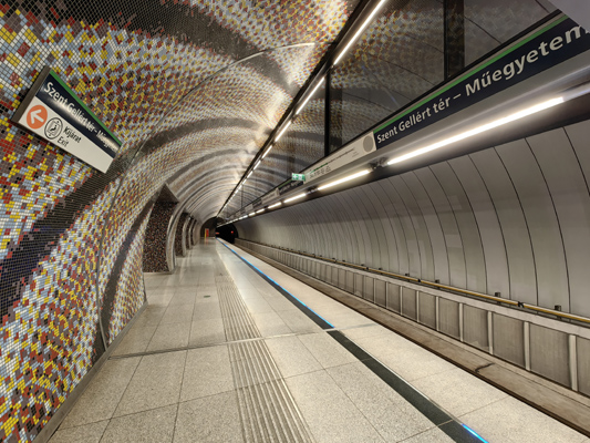 Budapest, M4 metró, Szent Gellért tér - Műegyetem, bélyegkép
