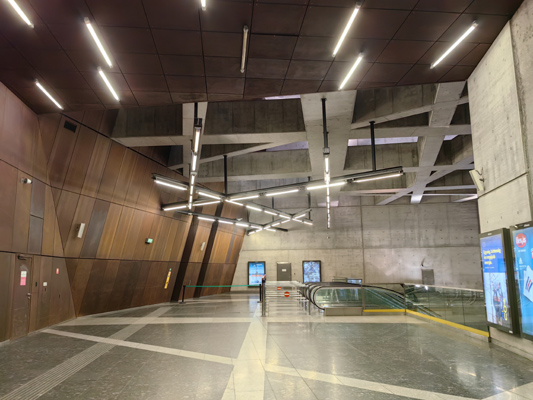 Budapest, M4 metró, Szent Gellért tér - Műegyetem, bélyegkép