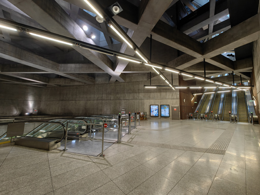 Budapest, M4 metró, Fővám tér, bélyegkép