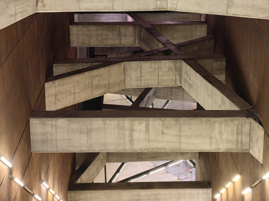 Budapest, M4 metró, Fővám tér, bélyegkép