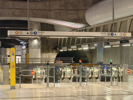 Budapest, M4 metró, Kálvin tér, bélyegkép