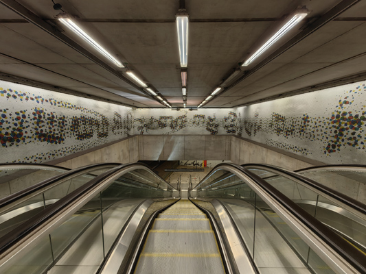 Budapest, M4 metró, Kálvin tér, bélyegkép