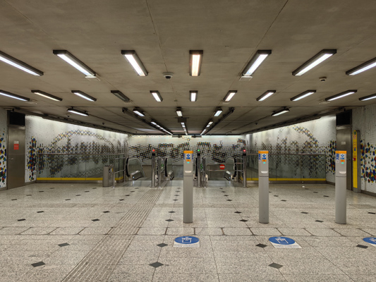 Budapest, M4 metró, Kálvin tér, bélyegkép