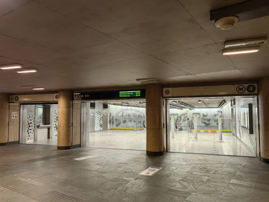 Budapest, M4 metró, Kálvin tér, bélyegkép