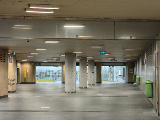 Budapest, M4 metró, Kálvin tér, bélyegkép