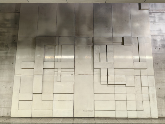 Budapest, M4 metró, II. János Pál pápa tér, bélyegkép