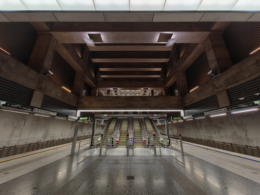 Budapest, M4 metró, II. János Pál pápa tér, bélyegkép