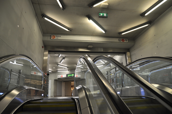 Budapest, M4 metró, Keleti pályaudvar, bélyegkép