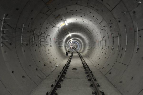 Budapest, M4 metró, alagút, bélyegkép
